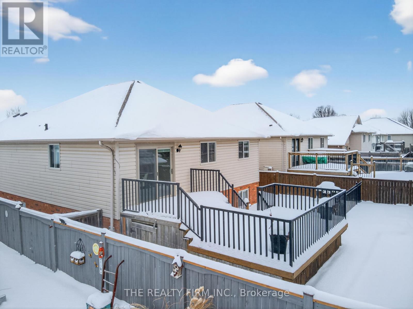 55 Queensway Drive, Strathroy-Caradoc, Ontario  N7G 4M2 - Photo 34 - X12730216