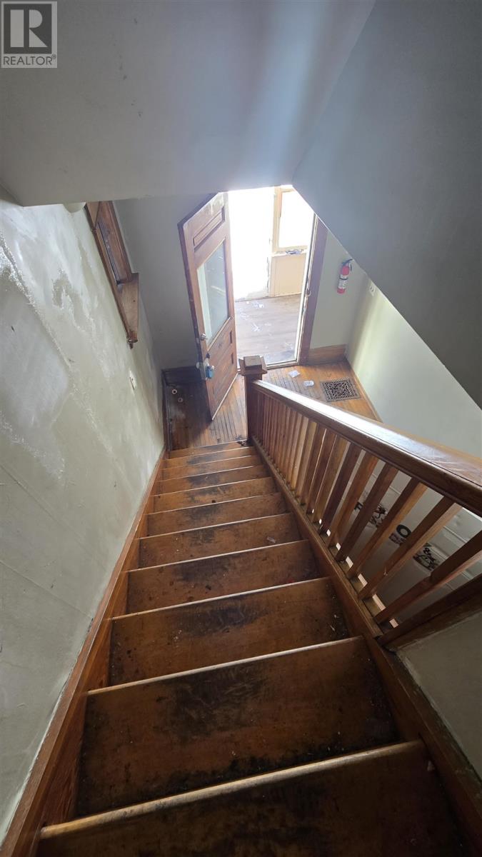 246 St. James St, Sault Ste. Marie, Ontario P6A 1P6 - Photo 17 - SM260170