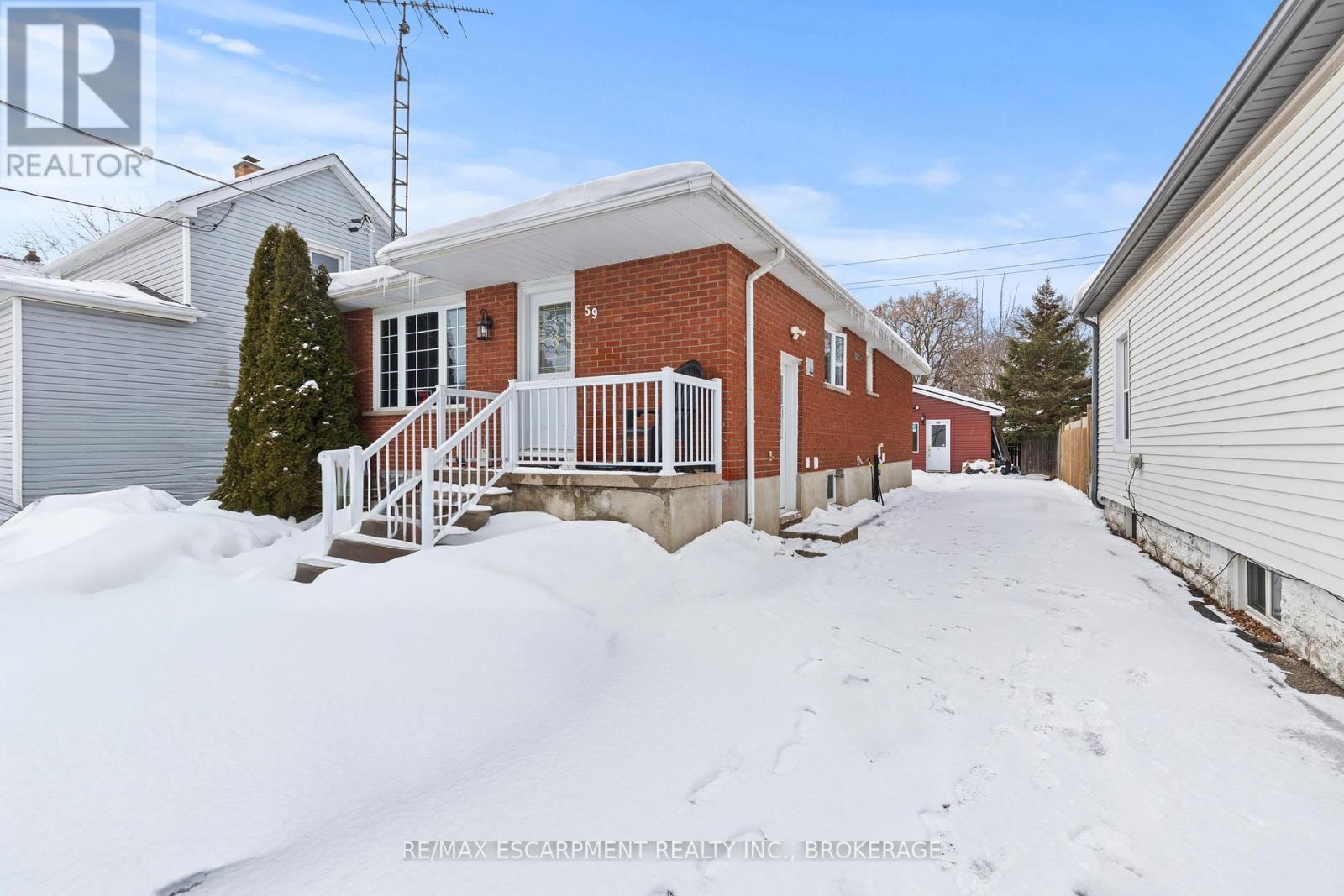 2 - 59 Rodman Street, St. Catharines, Ontario  L2R 5C9 - Photo 2 - X12730188