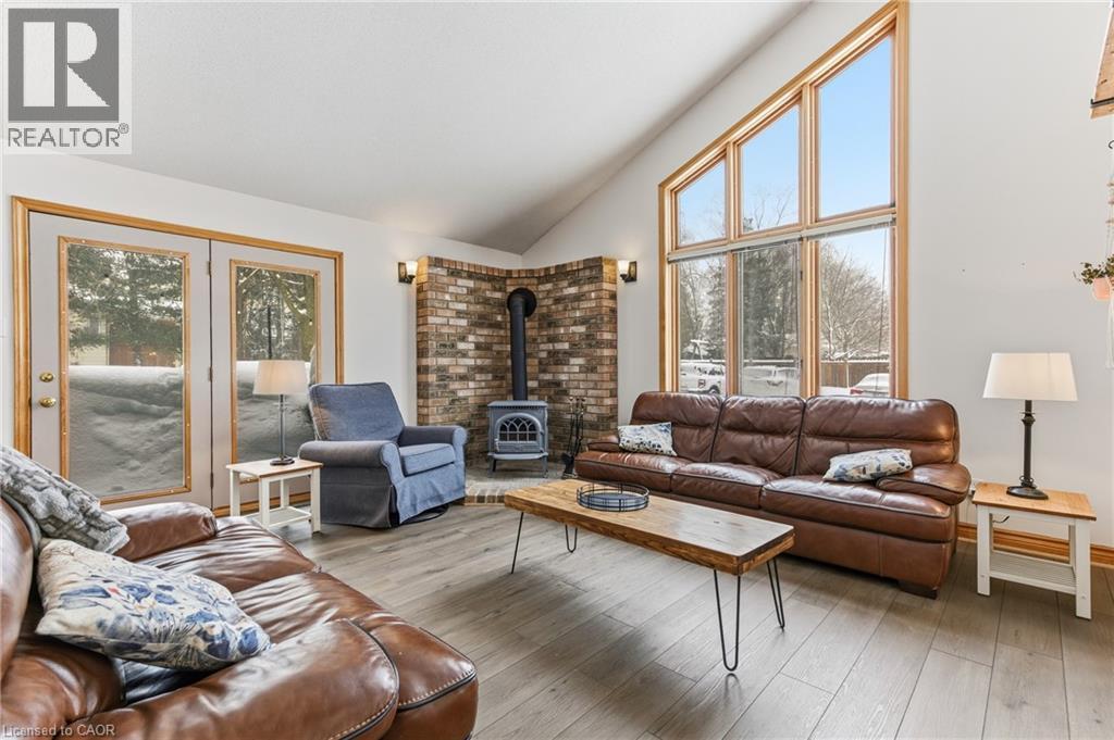 53 Hincks Street, New Hamburg, Ontario  N3A 2A2 - Photo 15 - 40799589