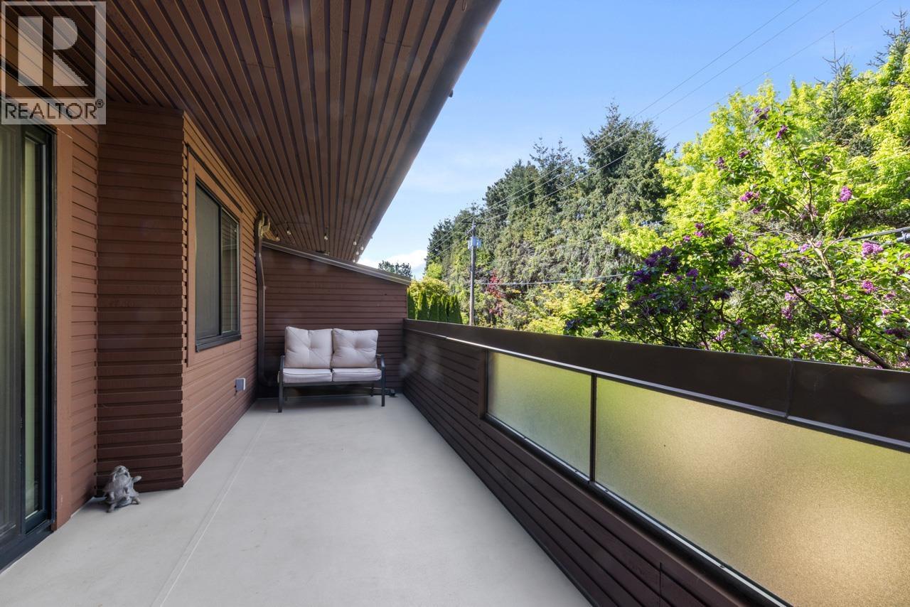 205 1827 W 3rd Avenue, Vancouver, British Columbia  V6J 1K9 - Photo 11 - R3083012