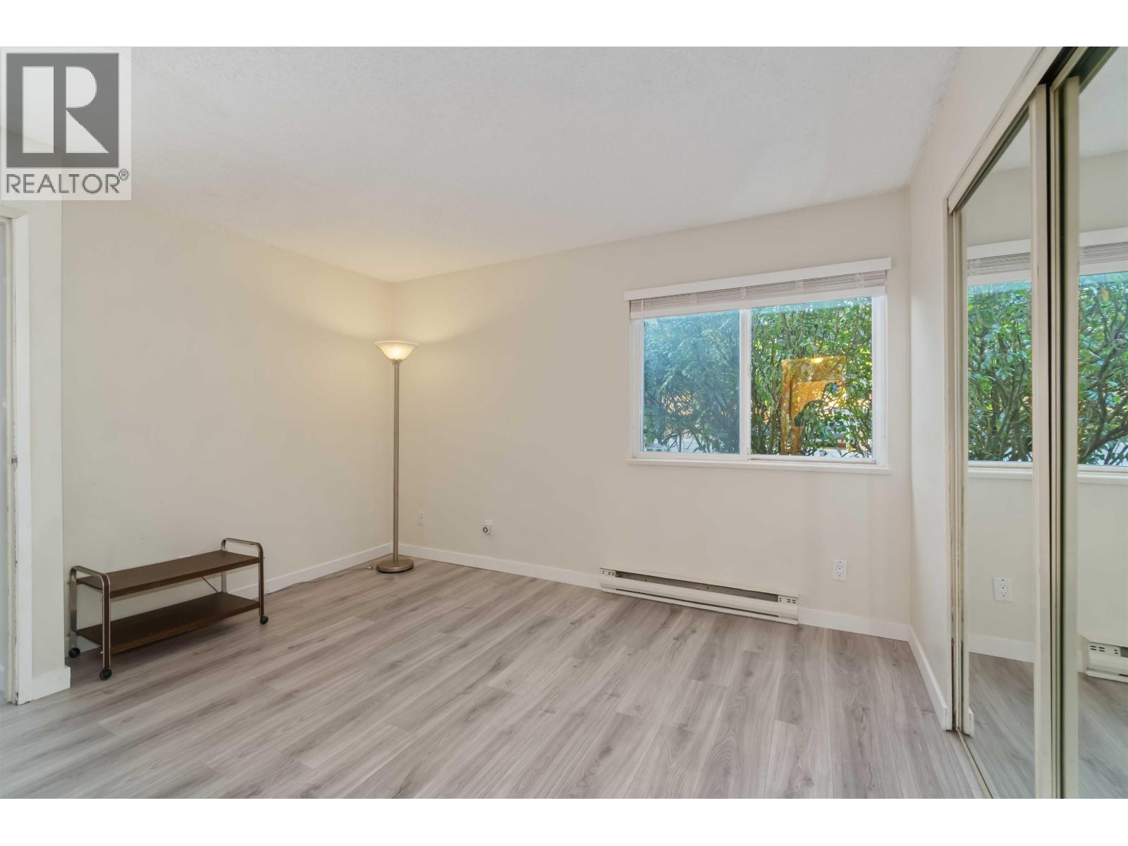 109 555 North Road, Coquitlam, British Columbia  V3J 1N8 - Photo 8 - R3083022