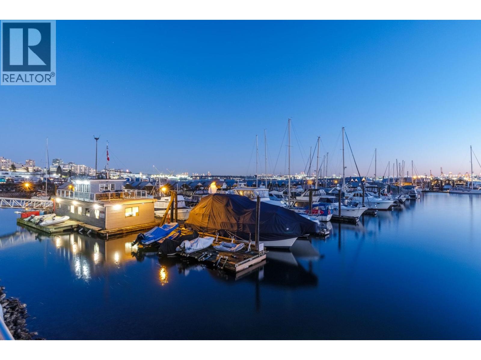 310 755 Harbourside Drive, North Vancouver, British Columbia  V7P 0G1 - Photo 21 - R3083034