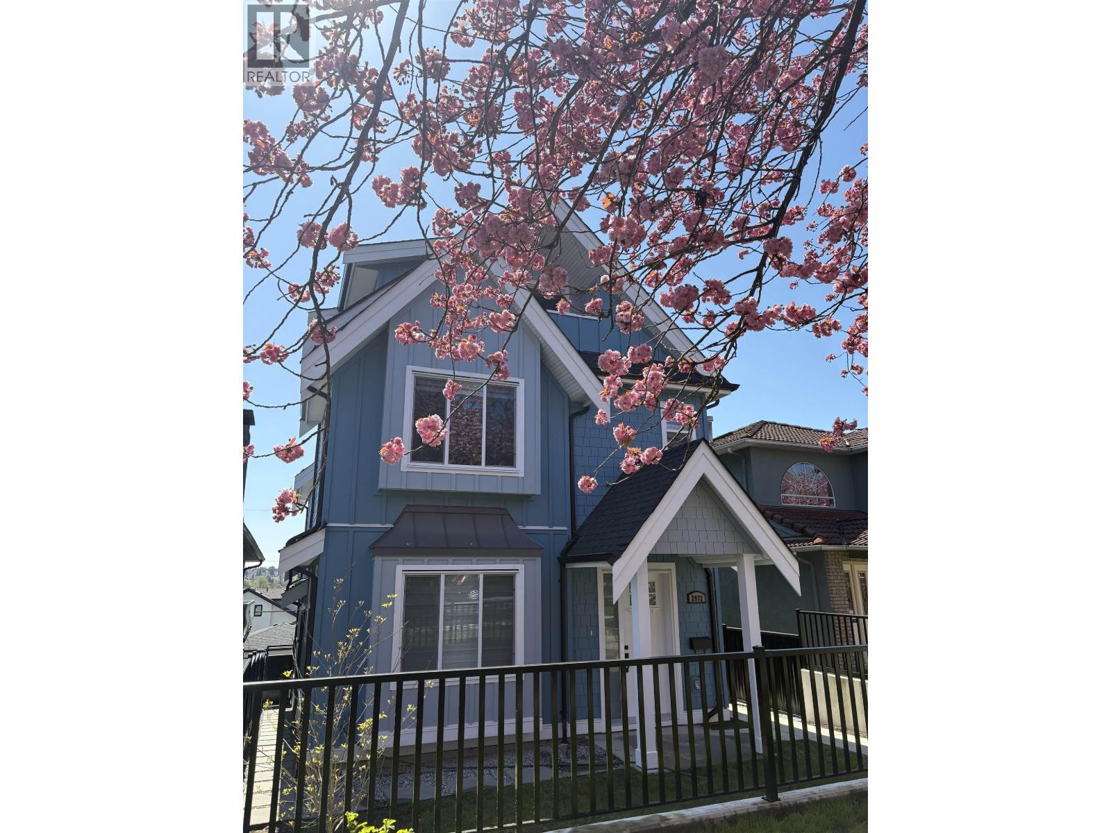 2972 E 7th Avenue, Vancouver, British Columbia  V5M 1V3 - Photo 2 - R3083037