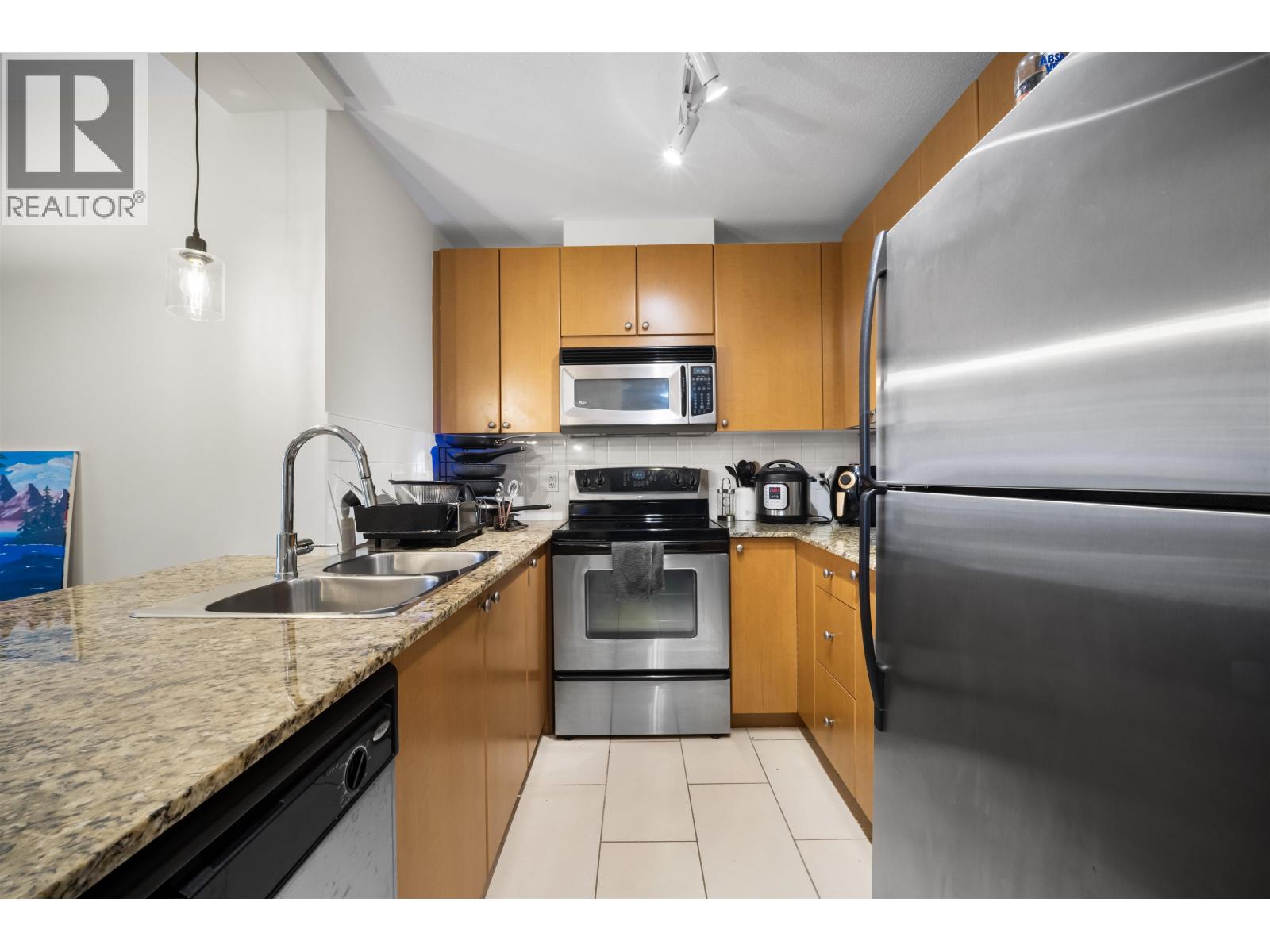 608 610 Victoria Street, New Westminster, British Columbia  V3M 0A5 - Photo 9 - R3083061