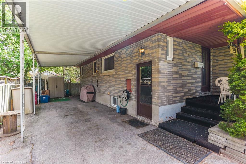29 Albemarle Street, Brantford, Ontario  N3S 4N5 - Photo 7 - 40784917