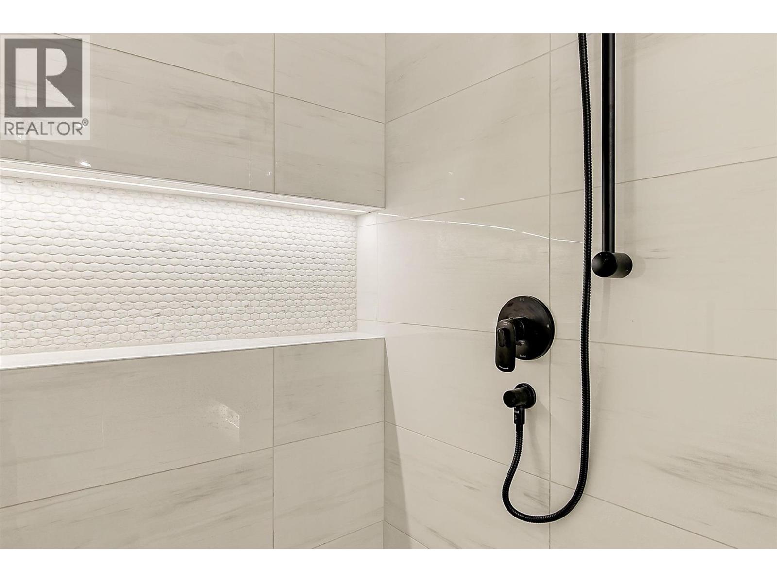 2115 Montenegro Drive Kelowna Photo 40