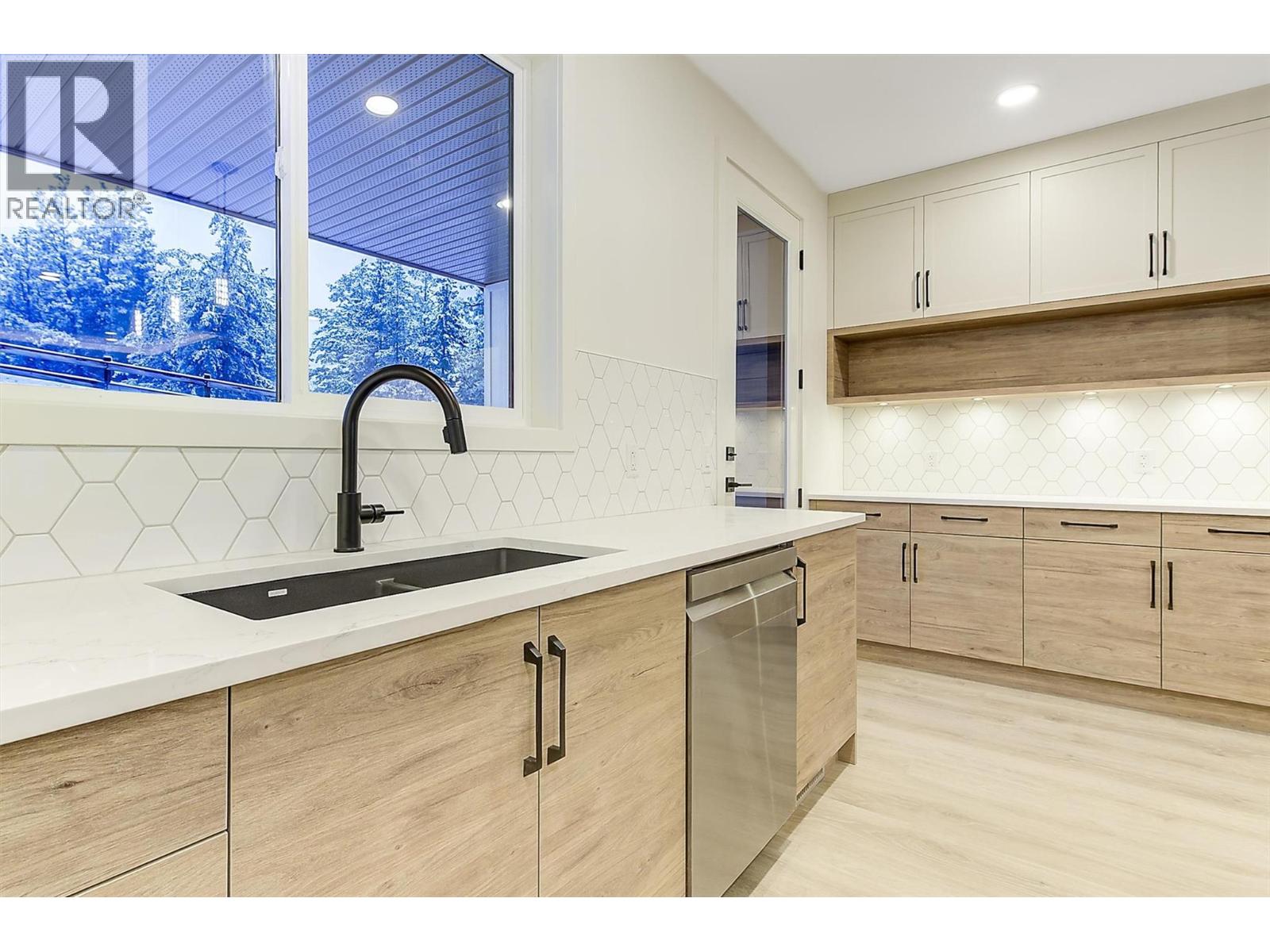 2115 Montenegro Drive Kelowna Photo 25