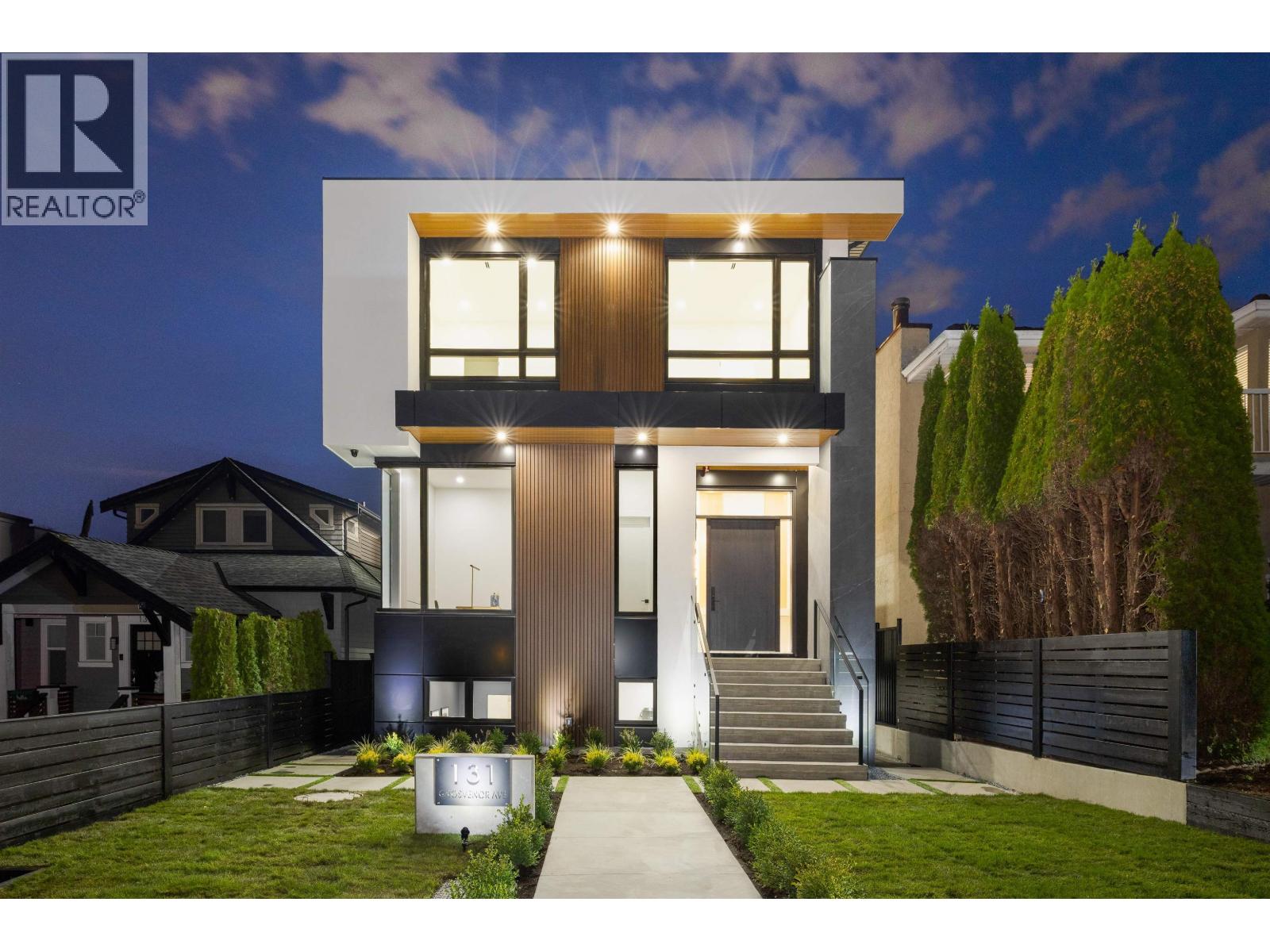 131 Grosvenor Avenue, Burnaby, British Columbia  V5B 3N7 - Photo 1 - R3083038