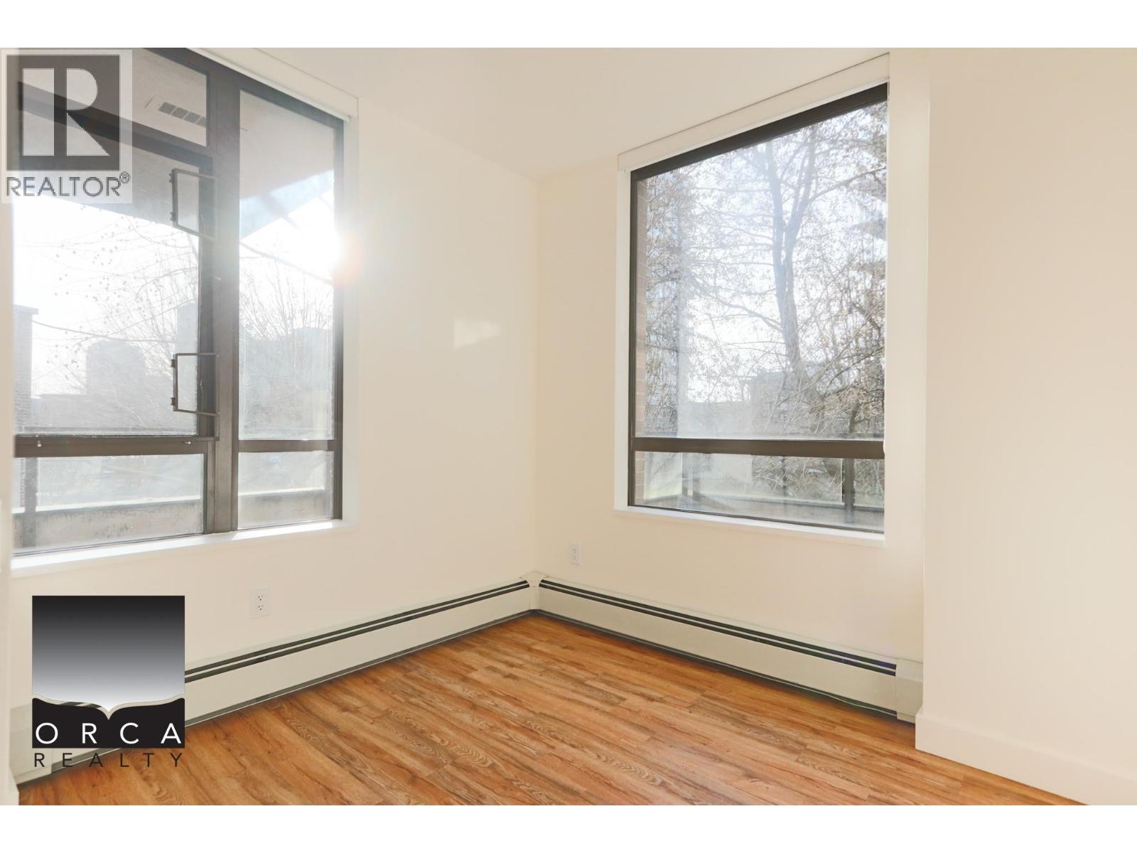 203 170 W 1st Street, North Vancouver, British Columbia  V7M 3P2 - Photo 8 - R3083077