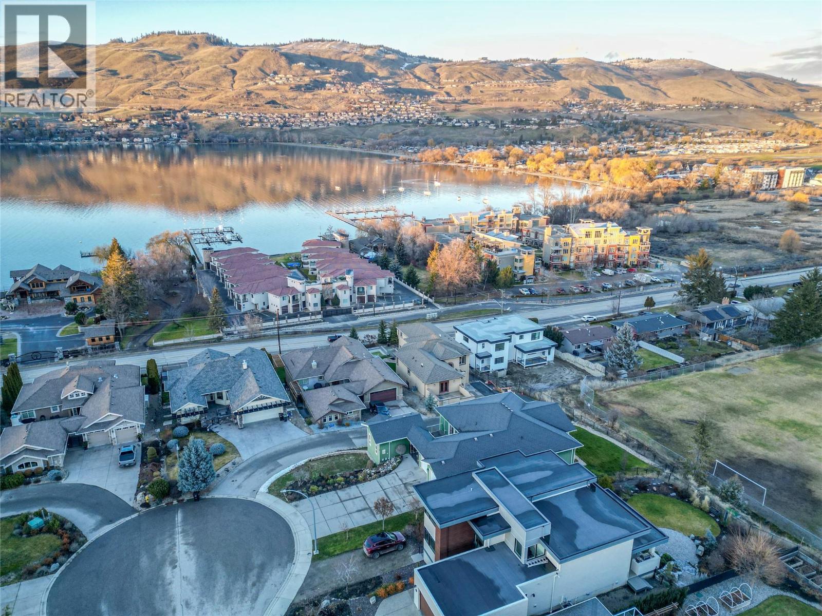 1029 Longacre Place, Vernon, British Columbia  V1H 1H7 - Photo 8 - 10373659