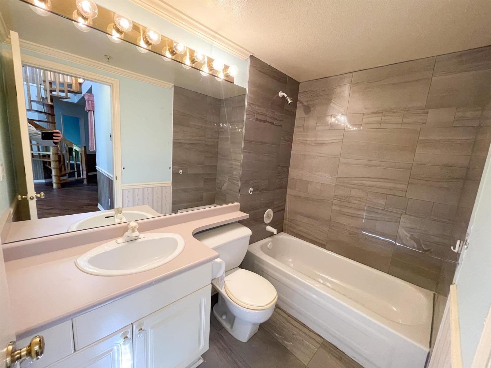 319 7161 121 Street, Surrey, British Columbia  V3W 1G8 - Photo 10 - R3079926