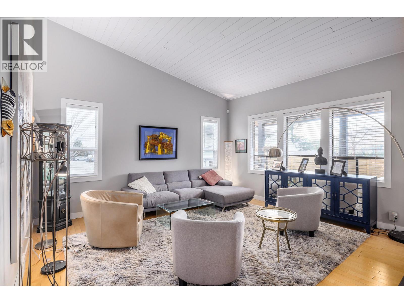 2575 Pineridge Place, West Kelowna, British Columbia  V4T 2J7 - Photo 3 - 10373841