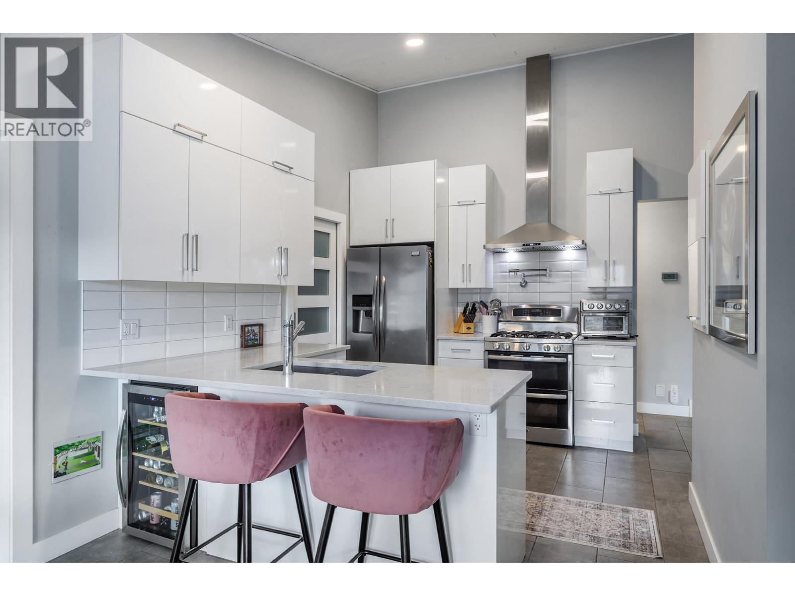 2575 Pineridge Place, West Kelowna, British Columbia  V4T 2J7 - Photo 8 - 10373841