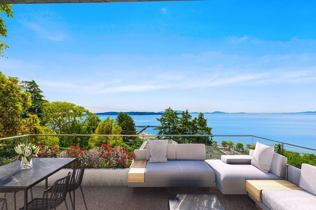 14999 BLACKWOOD LANE, White Rock, British Columbia