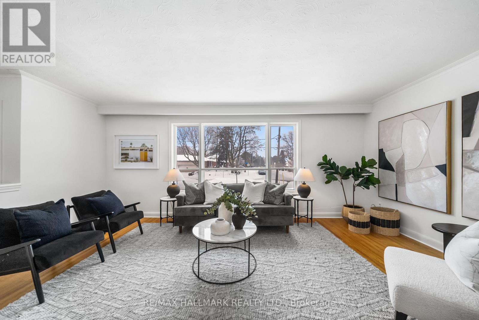 211 Newton Drive, Toronto, Ontario  M2M 2P2 - Photo 7 - C12730190