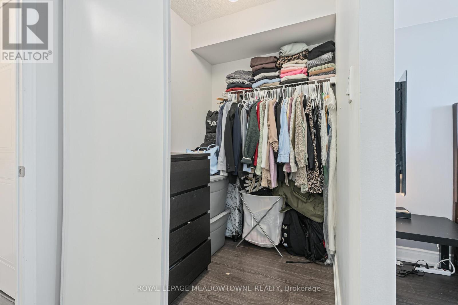 2015 - 135 Hillcrest Avenue, Mississauga, Ontario L5B 4B1 - Photo 20 - W12719744