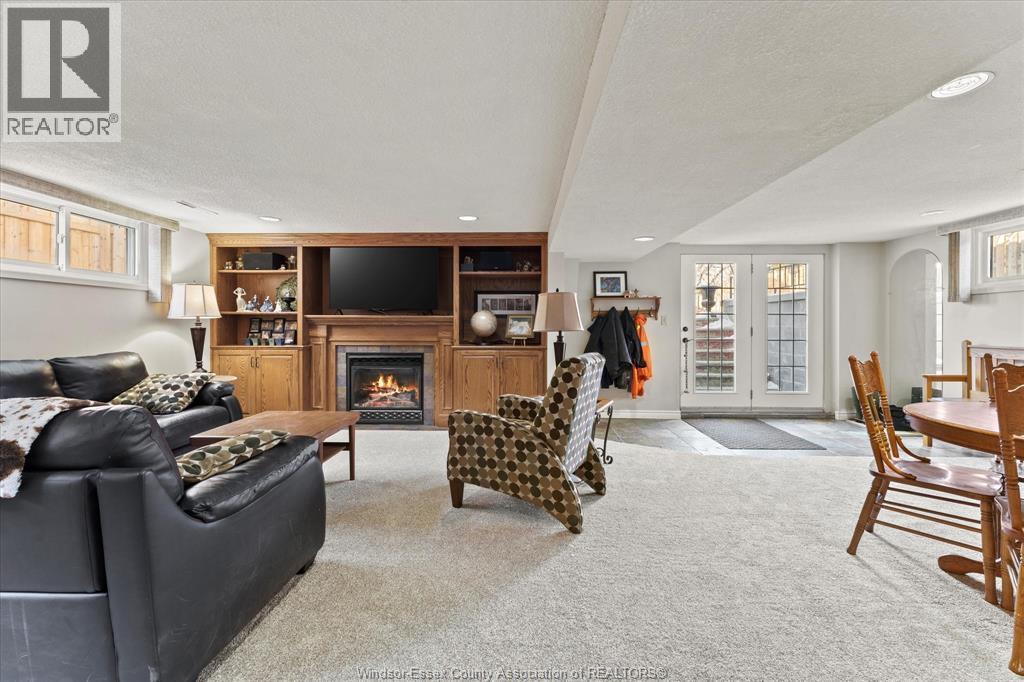 10659 Keating Crescent, Windsor, Ontario  N8R 1T6 - Photo 15 - 26001946