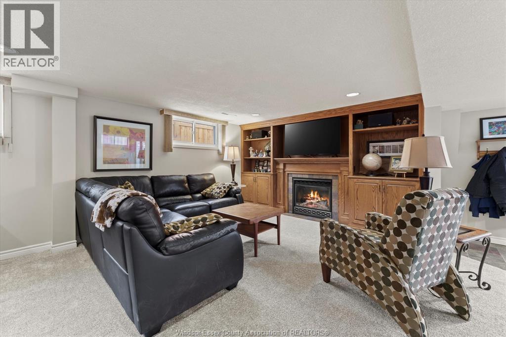 10659 Keating Crescent, Windsor, Ontario  N8R 1T6 - Photo 16 - 26001946