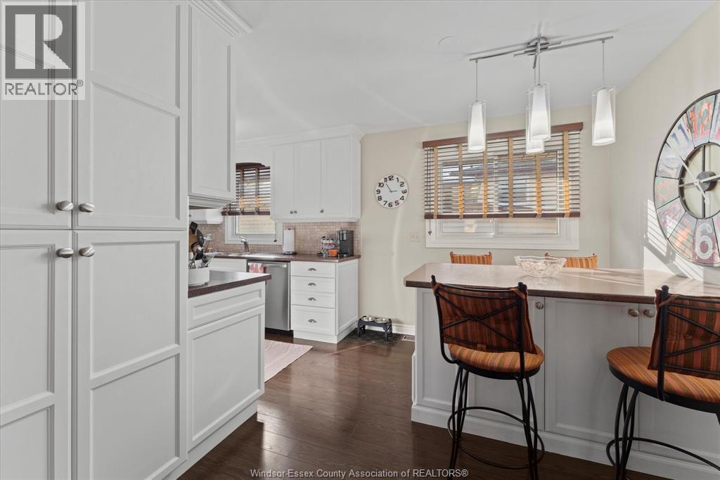 10659 Keating Crescent, Windsor, Ontario  N8R 1T6 - Photo 7 - 26001946