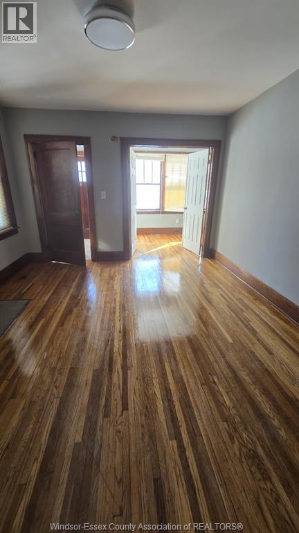 445 Newbury Street, Windsor, Ontario N9A 6A2 - Photo 2 - 26001943