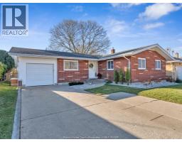 8 GLADSTONE AVENUE, Leamington, Ontario