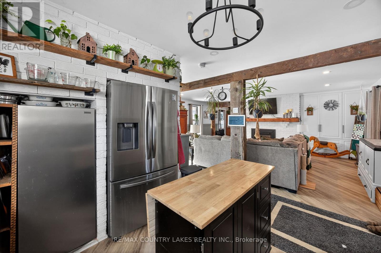 672 Simcoe Street, Brock (Beaverton), Ontario  L0K 1A0 - Photo 9 - N12730212