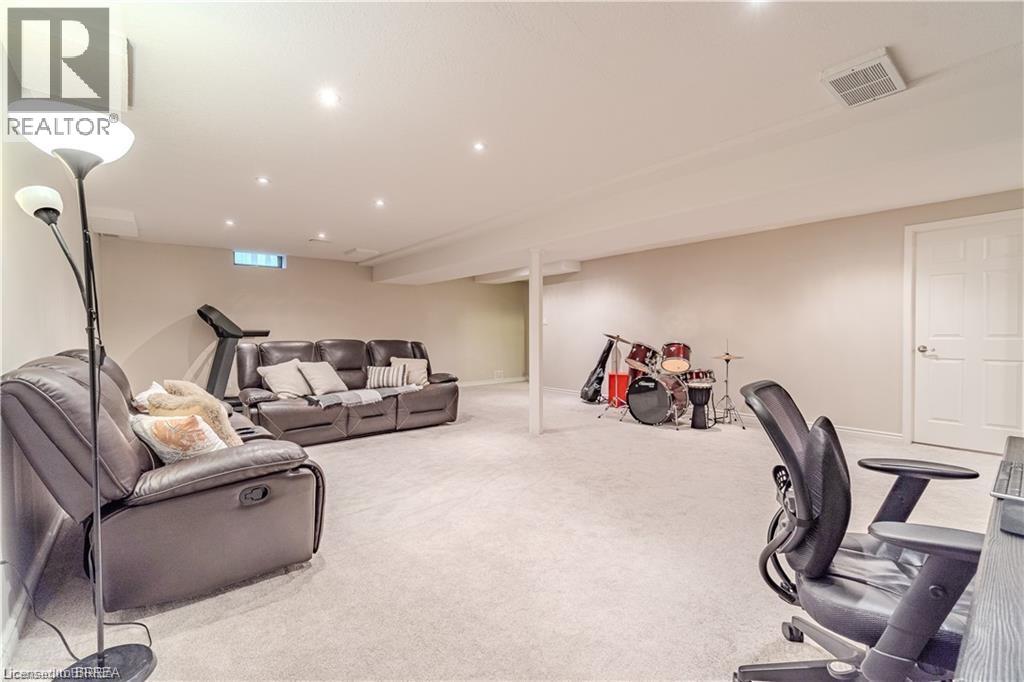 11 Irongate Drive, Paris, Ontario  N3L 4G4 - Photo 24 - 40796991