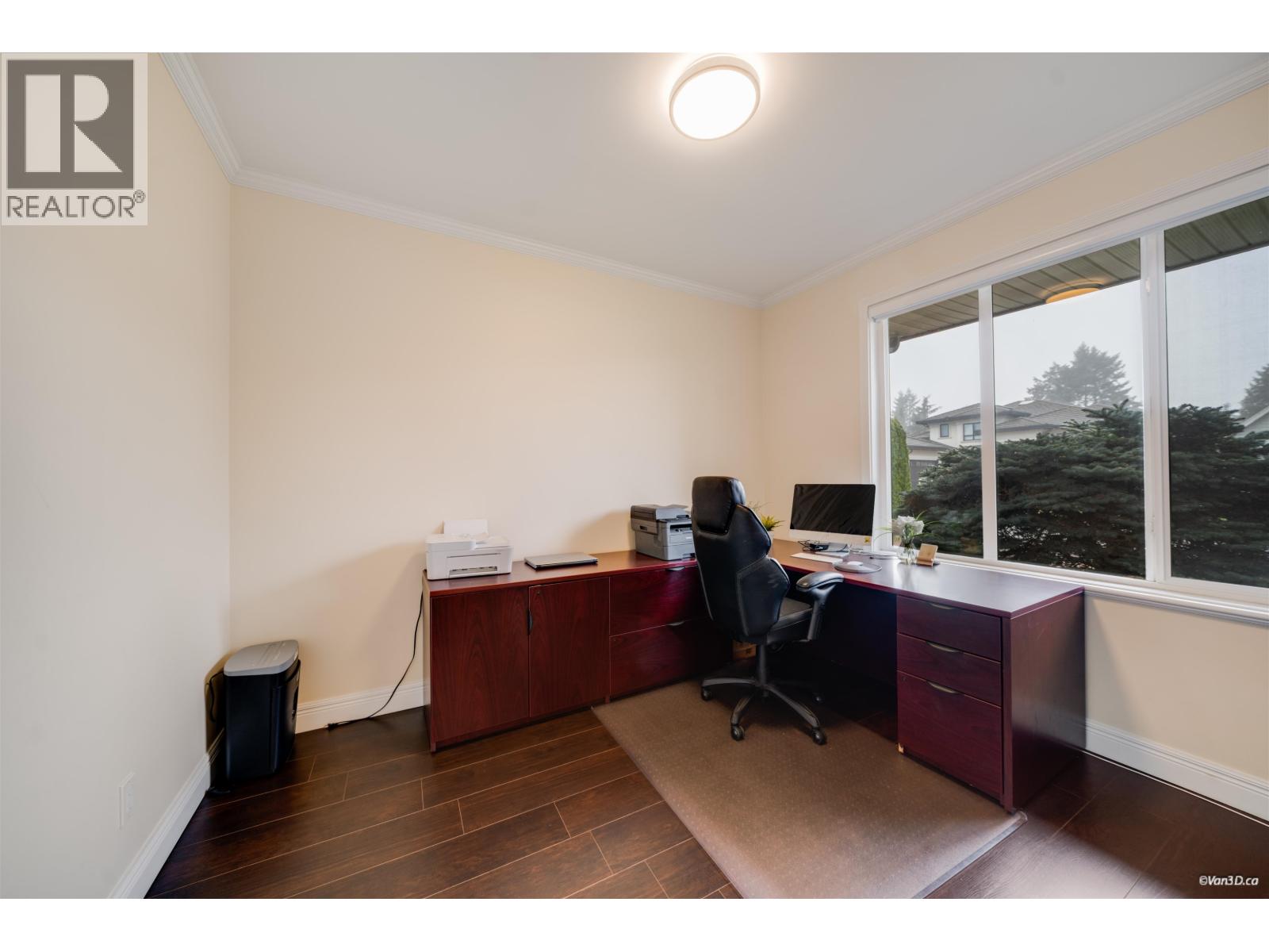 10320 Scotsdale Avenue, Richmond, British Columbia  V7E 3V1 - Photo 31 - R3083000