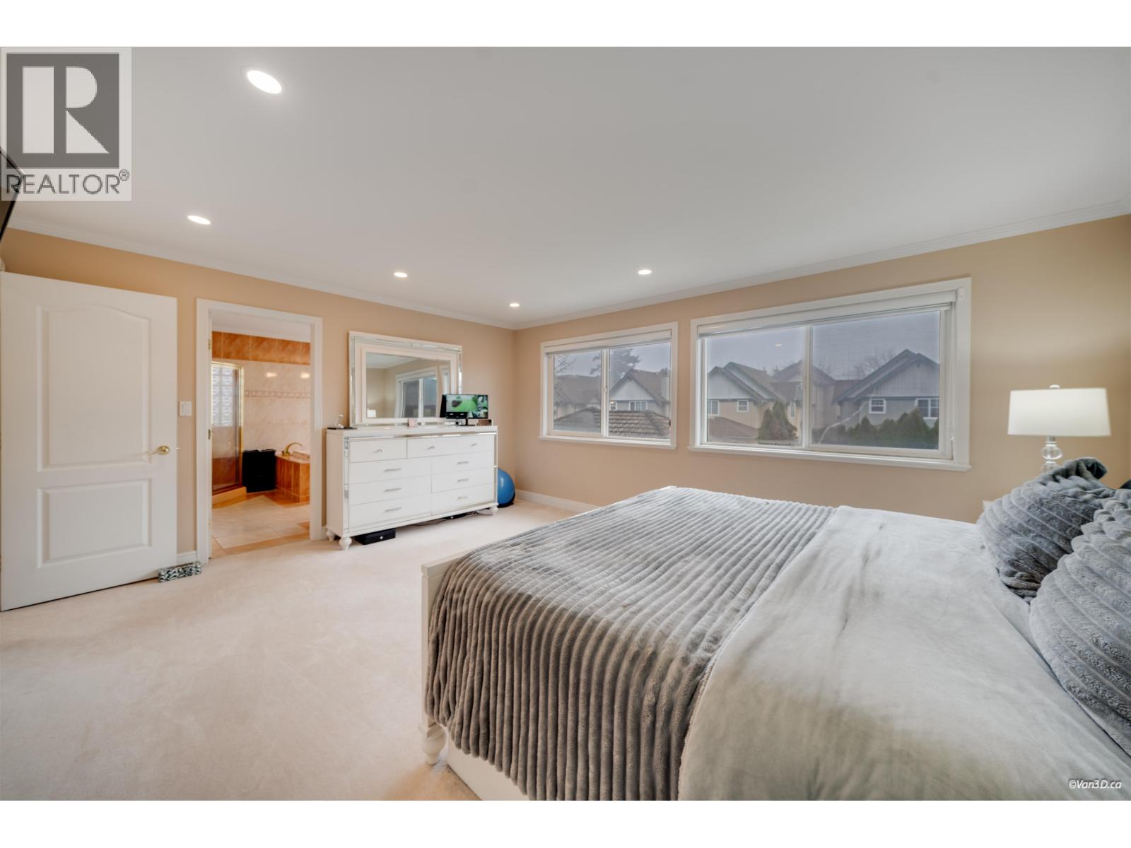 10320 Scotsdale Avenue, Richmond, British Columbia  V7E 3V1 - Photo 21 - R3083000