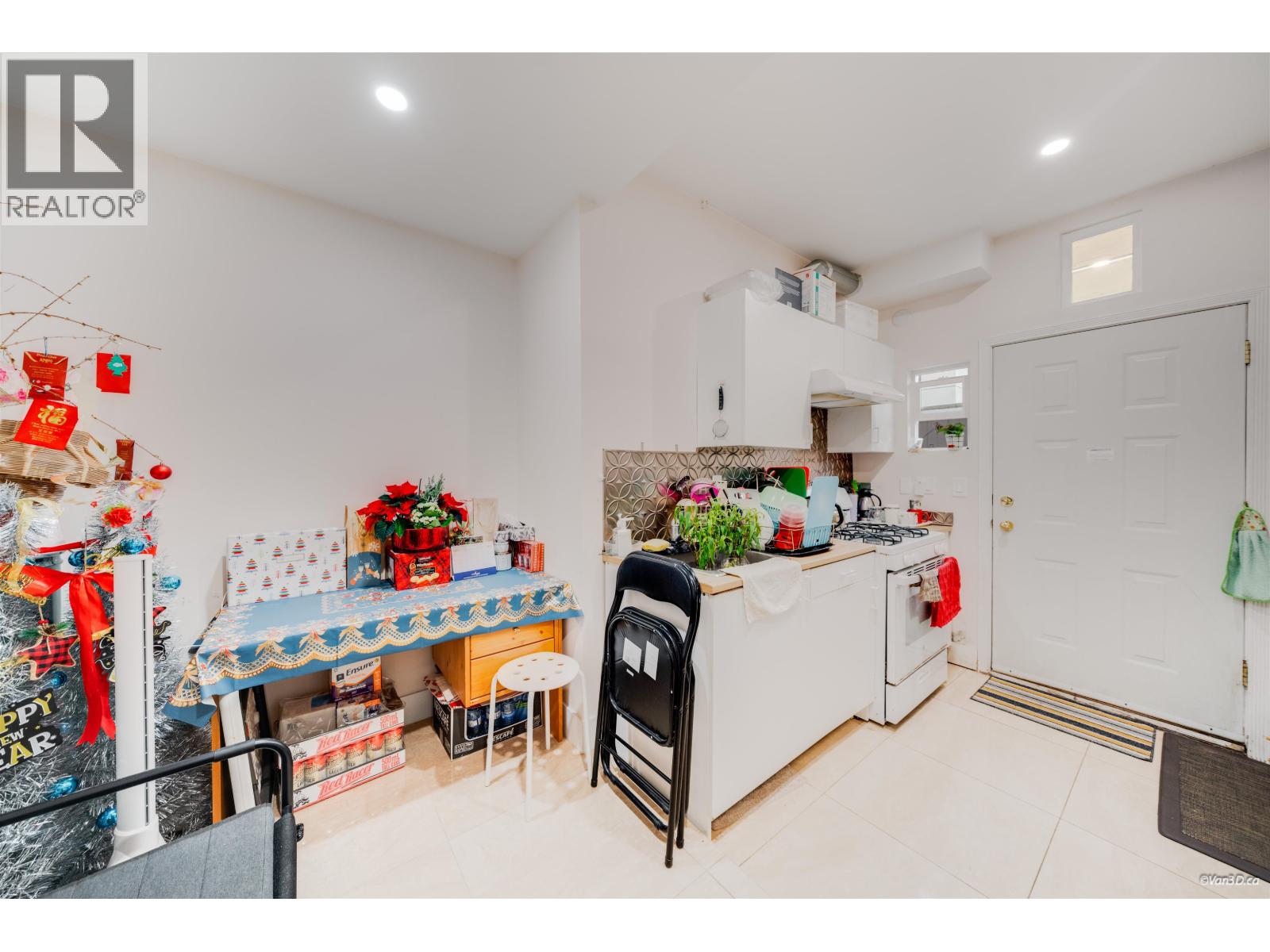 10320 Scotsdale Avenue, Richmond, British Columbia  V7E 3V1 - Photo 35 - R3083000