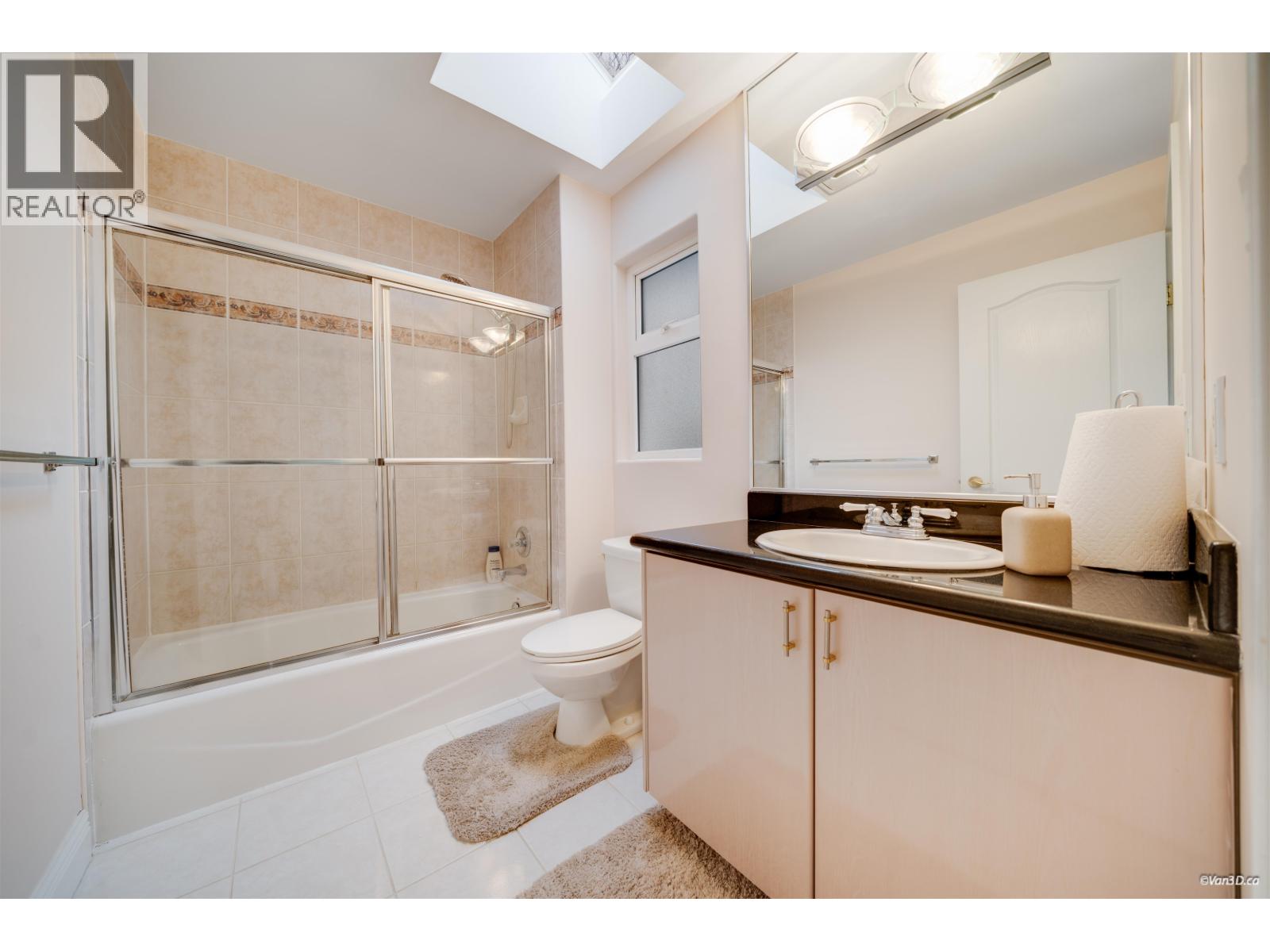 10320 Scotsdale Avenue, Richmond, British Columbia  V7E 3V1 - Photo 29 - R3083000