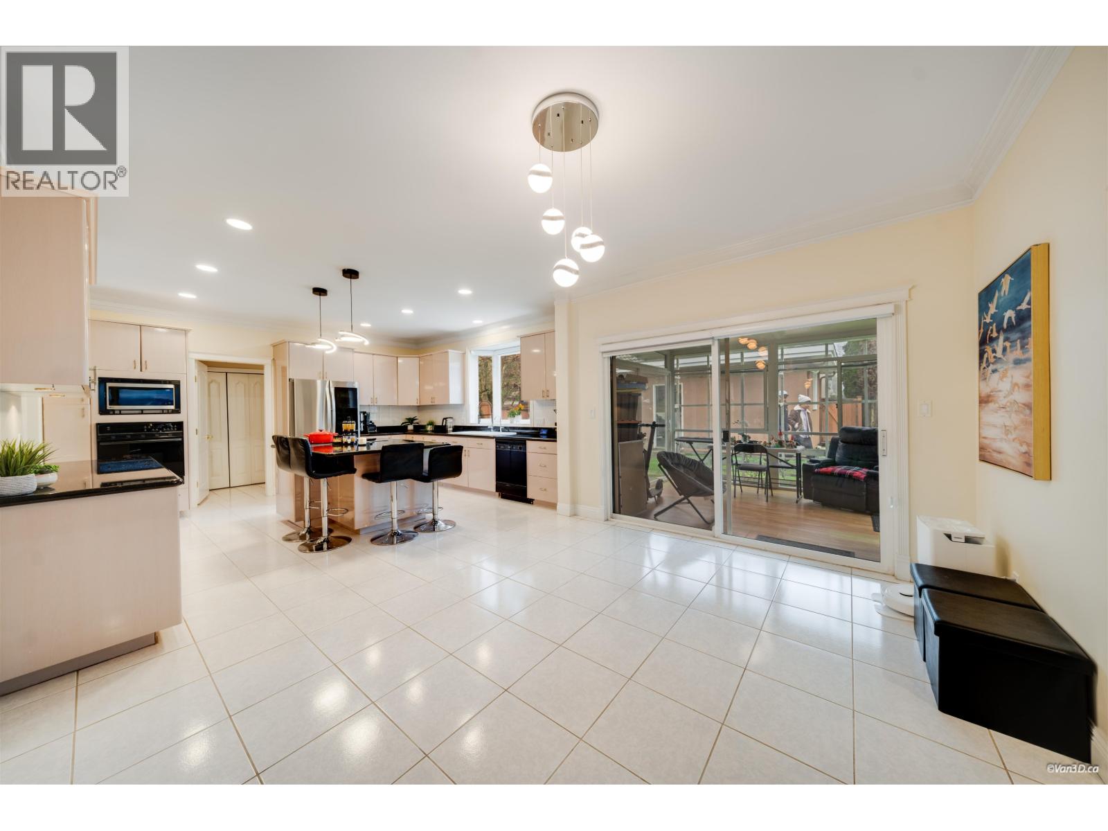 10320 Scotsdale Avenue, Richmond, British Columbia  V7E 3V1 - Photo 13 - R3083000