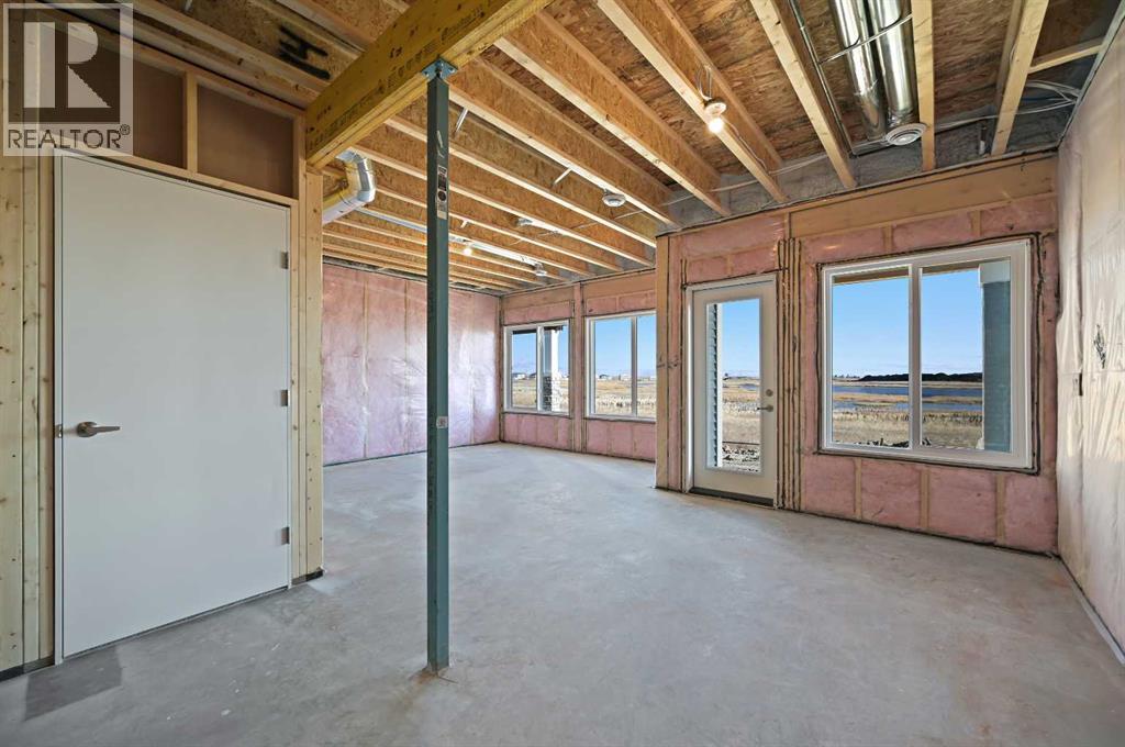 211 Corner Glen Crescent Ne, Calgary, Alberta  T3N 2L8 - Photo 3 - A2273876