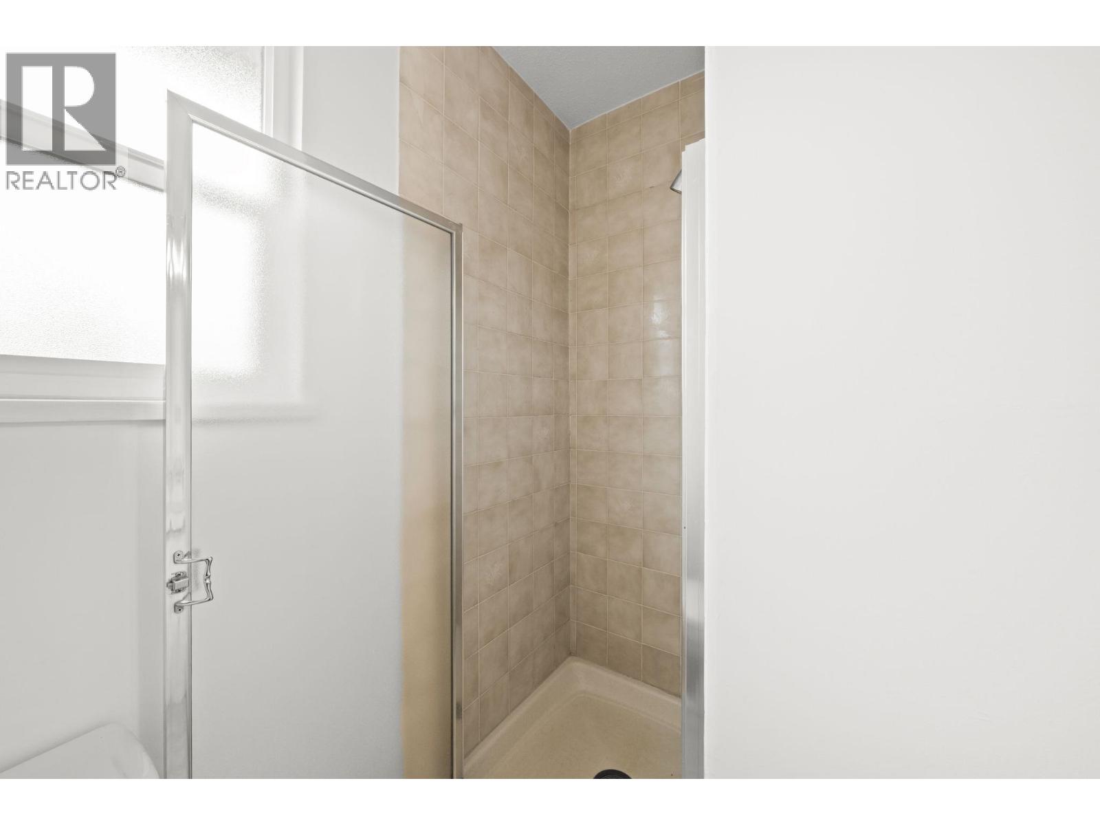 1140 Lansdowne Drive, Coquitlam, British Columbia  V3B 5R3 - Photo 24 - R3082916