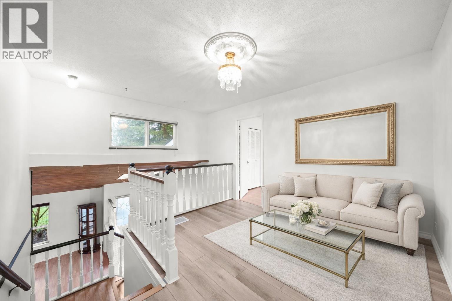 1140 Lansdowne Drive, Coquitlam, British Columbia  V3B 5R3 - Photo 12 - R3082916