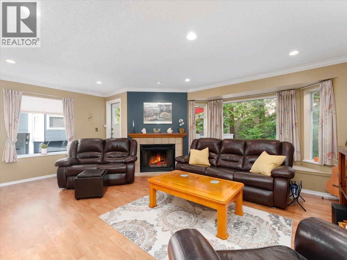 7338 Foxhound Mews, Vancouver, British Columbia  V5S 4L5 - Photo 5 - R3083029