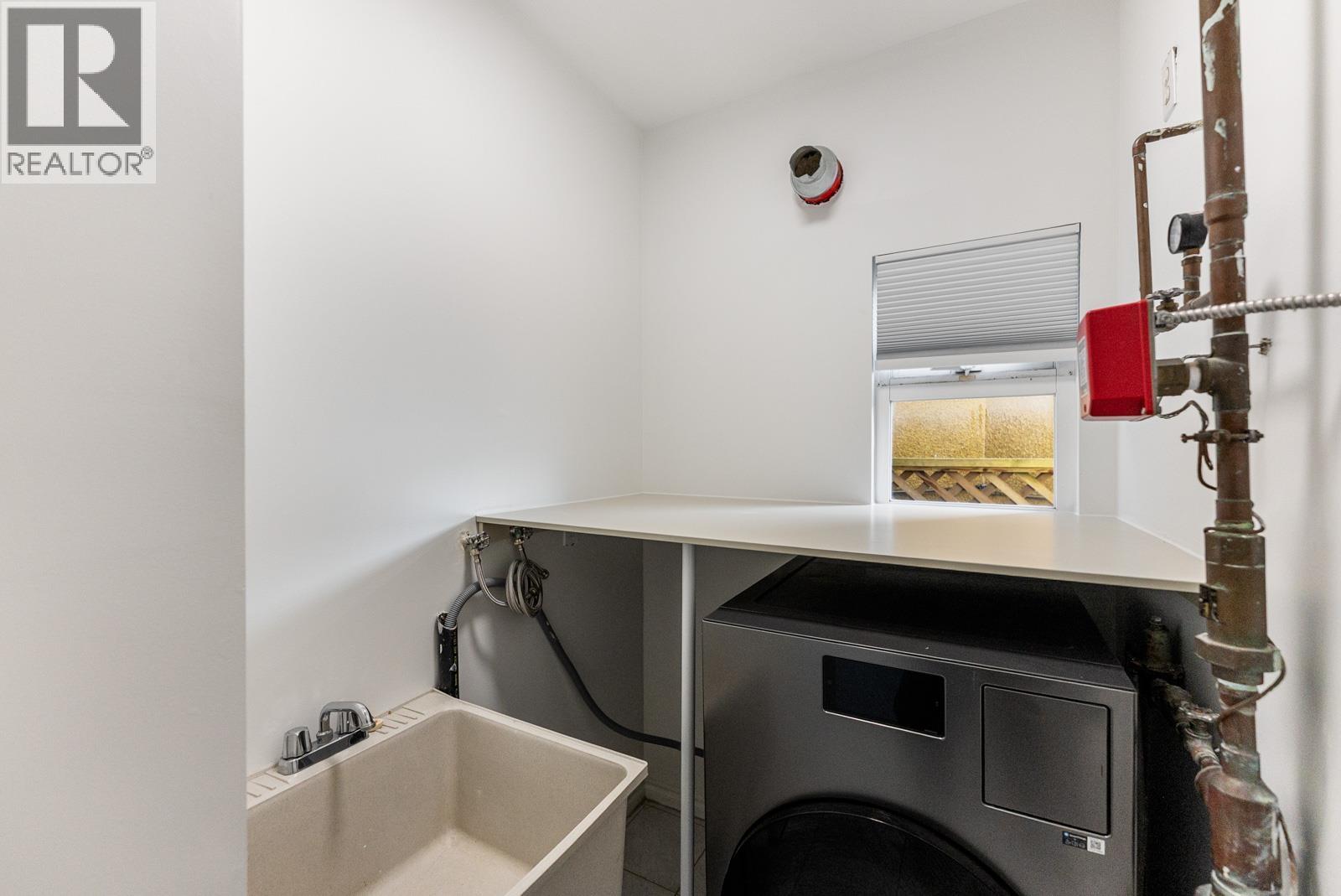 6586 Nanaimo Street, Vancouver, British Columbia  V5P 4L2 - Photo 28 - R3082993