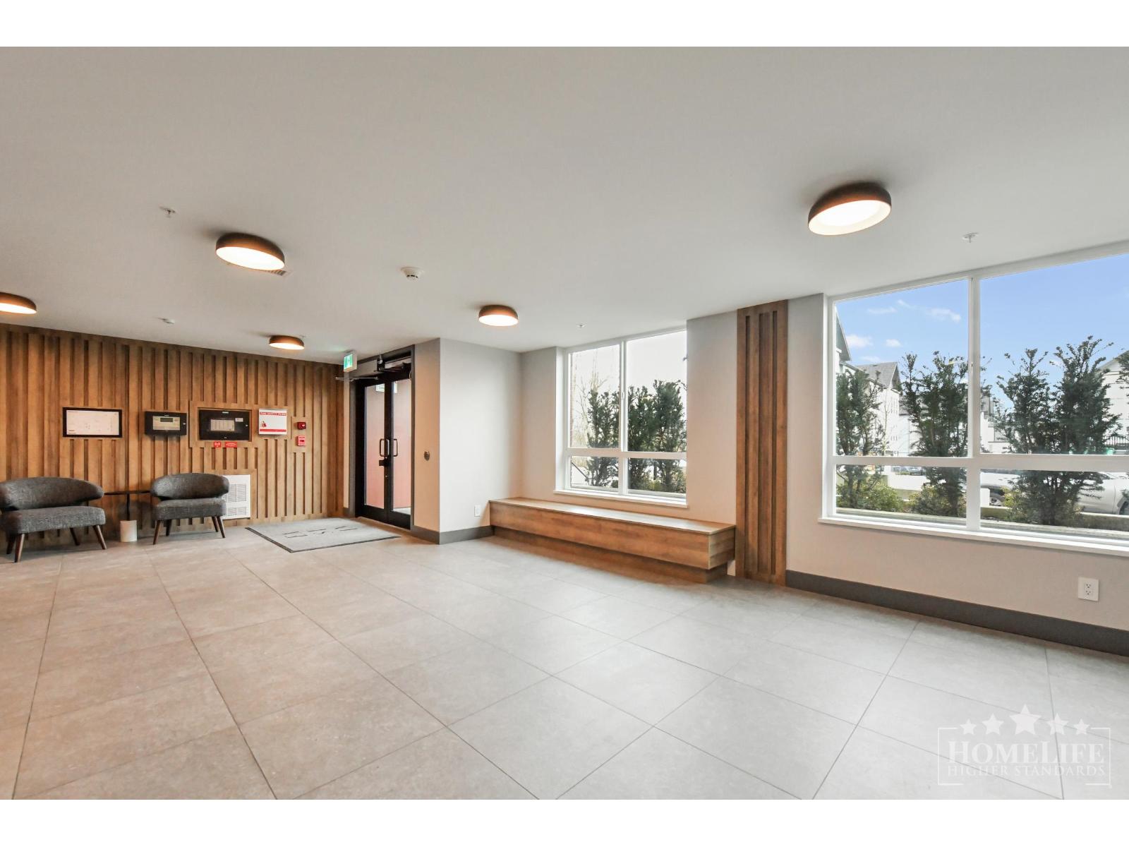 618 8117 200a Street, Langley, British Columbia  V2Y 3W9 - Photo 3 - R3083121