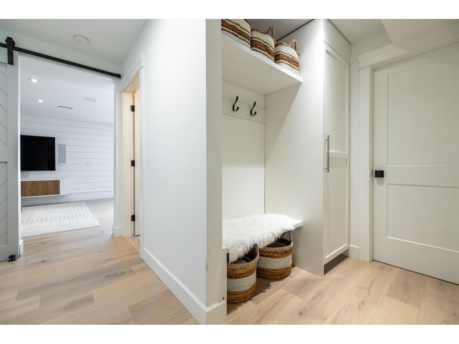 2235 Harbourgreene Drive, Surrey, British Columbia  V4A 5J3 - Photo 25 - R3083138