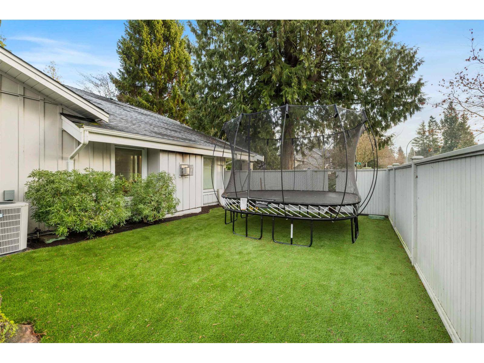 2235 Harbourgreene Drive, Surrey, British Columbia  V4A 5J3 - Photo 31 - R3083138