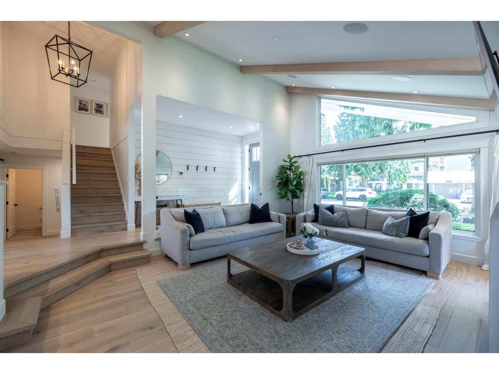 2235 Harbourgreene Drive, Surrey, British Columbia  V4A 5J3 - Photo 4 - R3083138