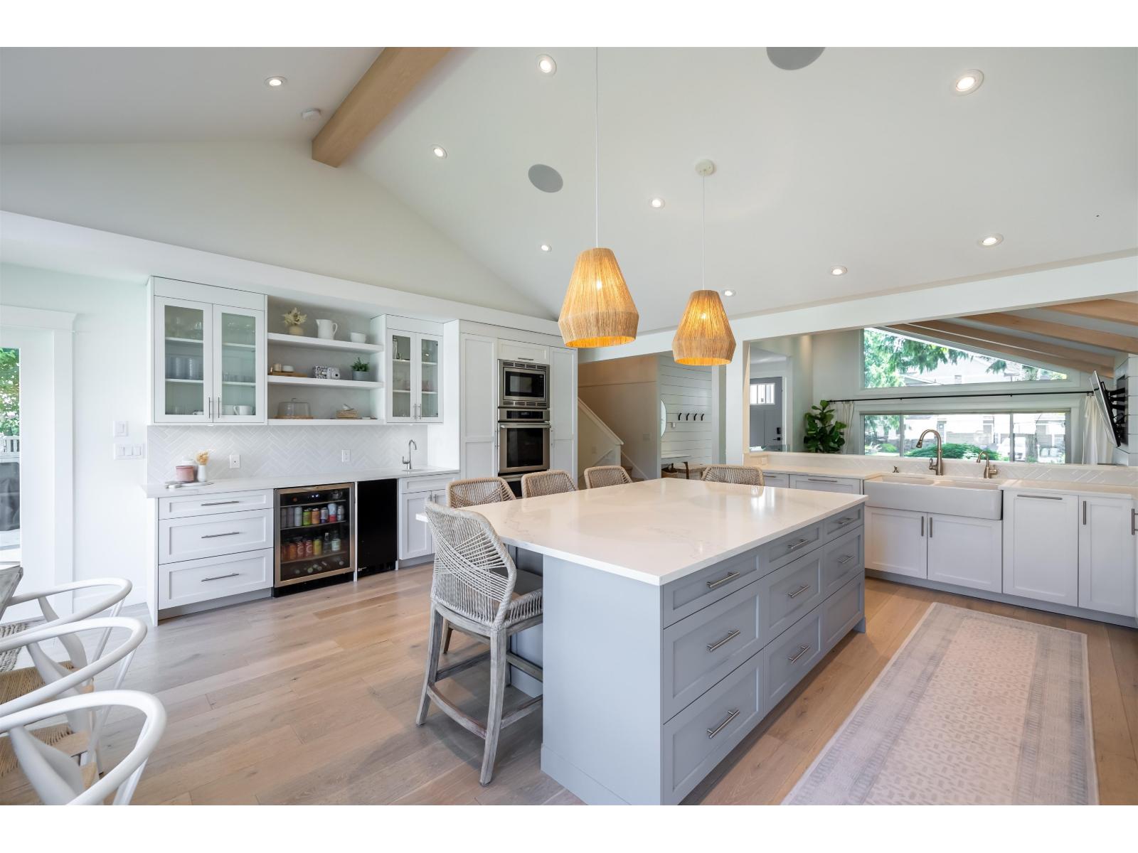 2235 Harbourgreene Drive, Surrey, British Columbia  V4A 5J3 - Photo 6 - R3083138