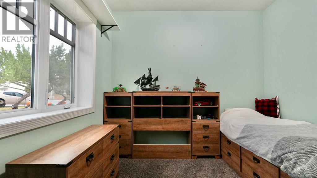 8245 102 Avenue, Peace River, Alberta  T8S 1N1 - Photo 36 - A2281770