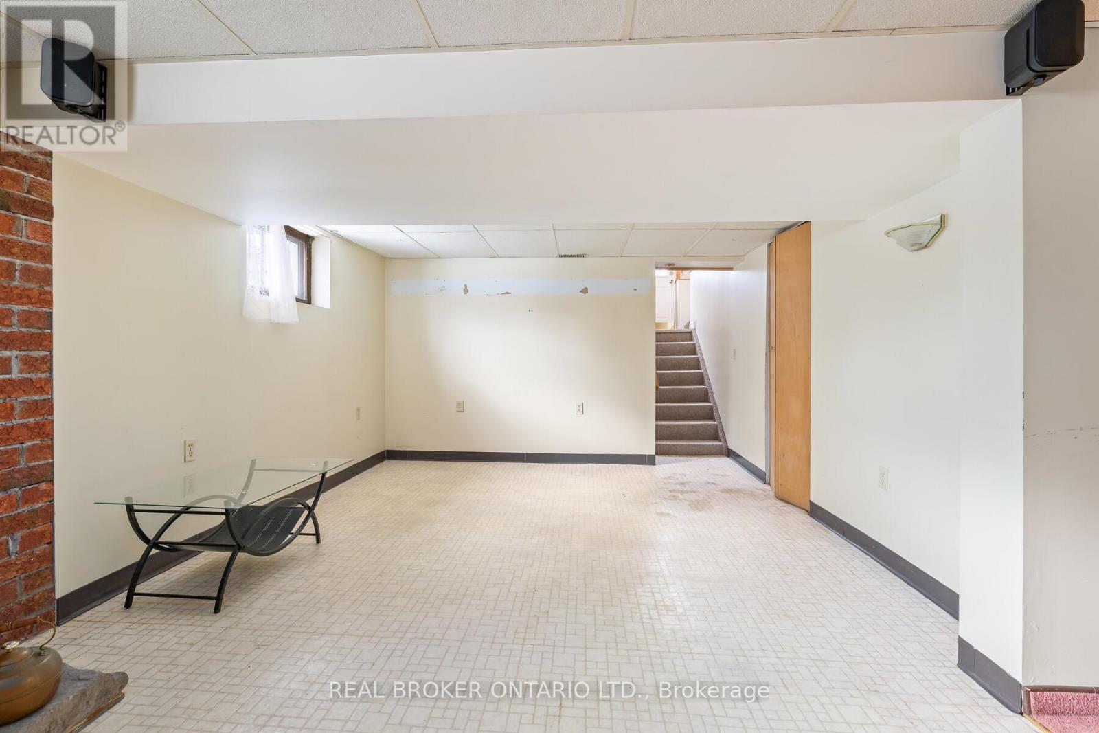 213 Mason Boulevard, Halton Hills, Ontario  L7J 1A7 - Photo 25 - W12730174