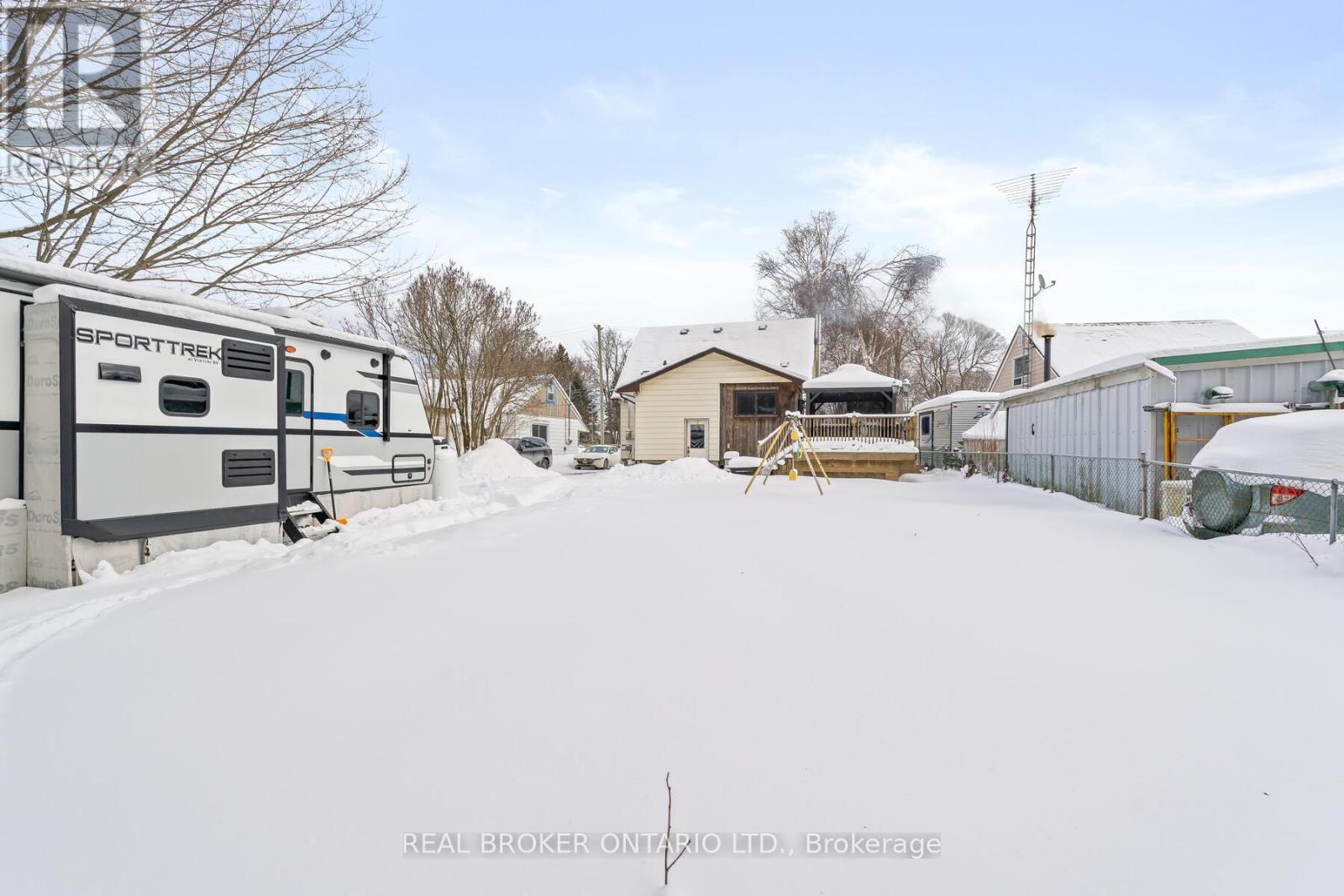 213 Mason Boulevard, Halton Hills, Ontario  L7J 1A7 - Photo 34 - W12730174