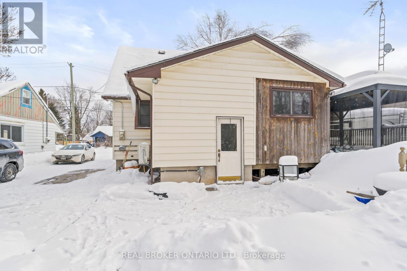 213 Mason Boulevard, Halton Hills, Ontario  L7J 1A7 - Photo 36 - W12730174