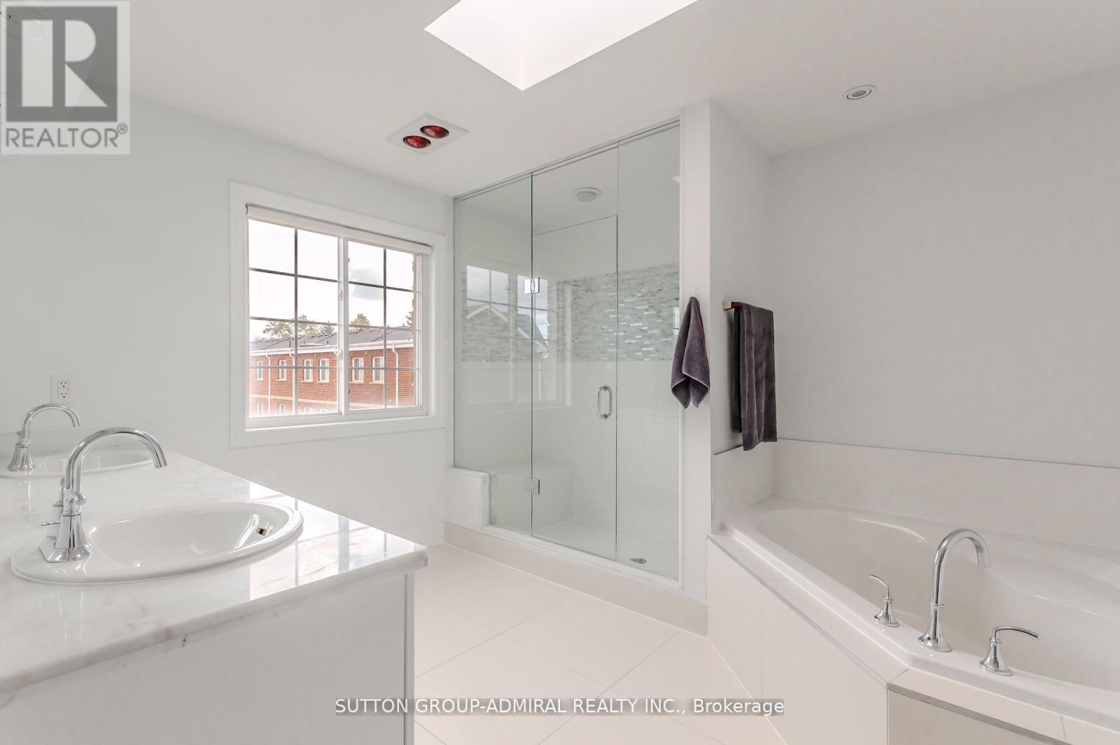 341 Royal York Road, Toronto, Ontario  M8Y 2P8 - Photo 34 - W12730196