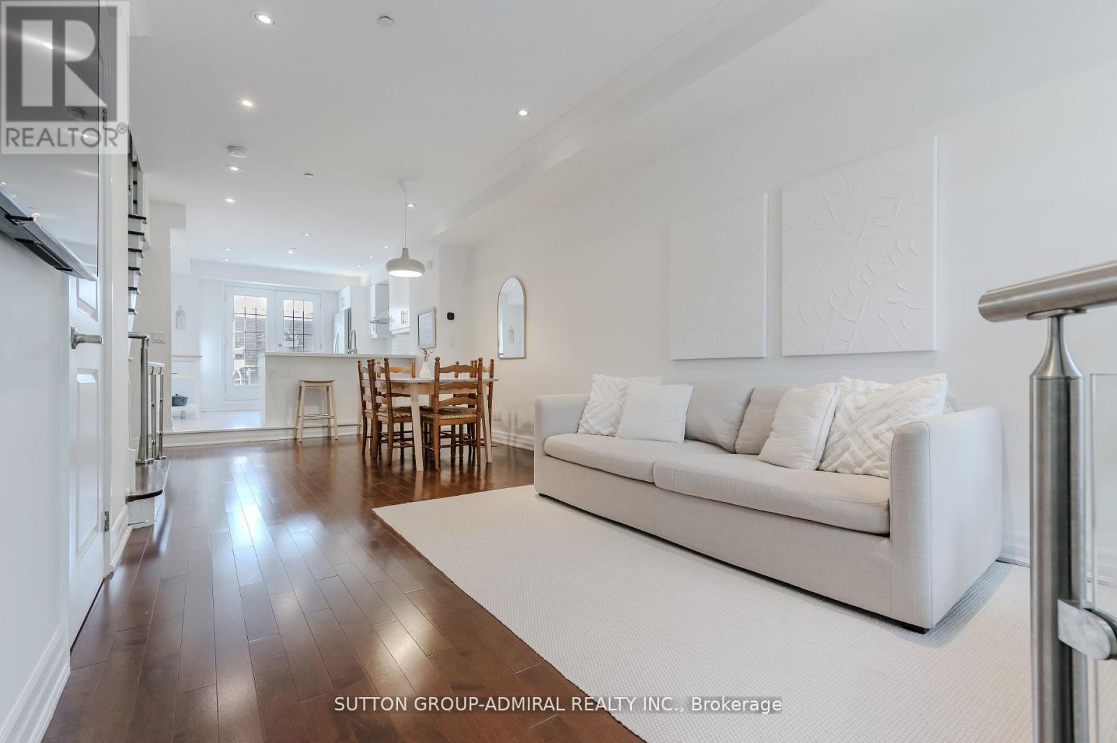 341 Royal York Road, Toronto, Ontario  M8Y 2P8 - Photo 8 - W12730196