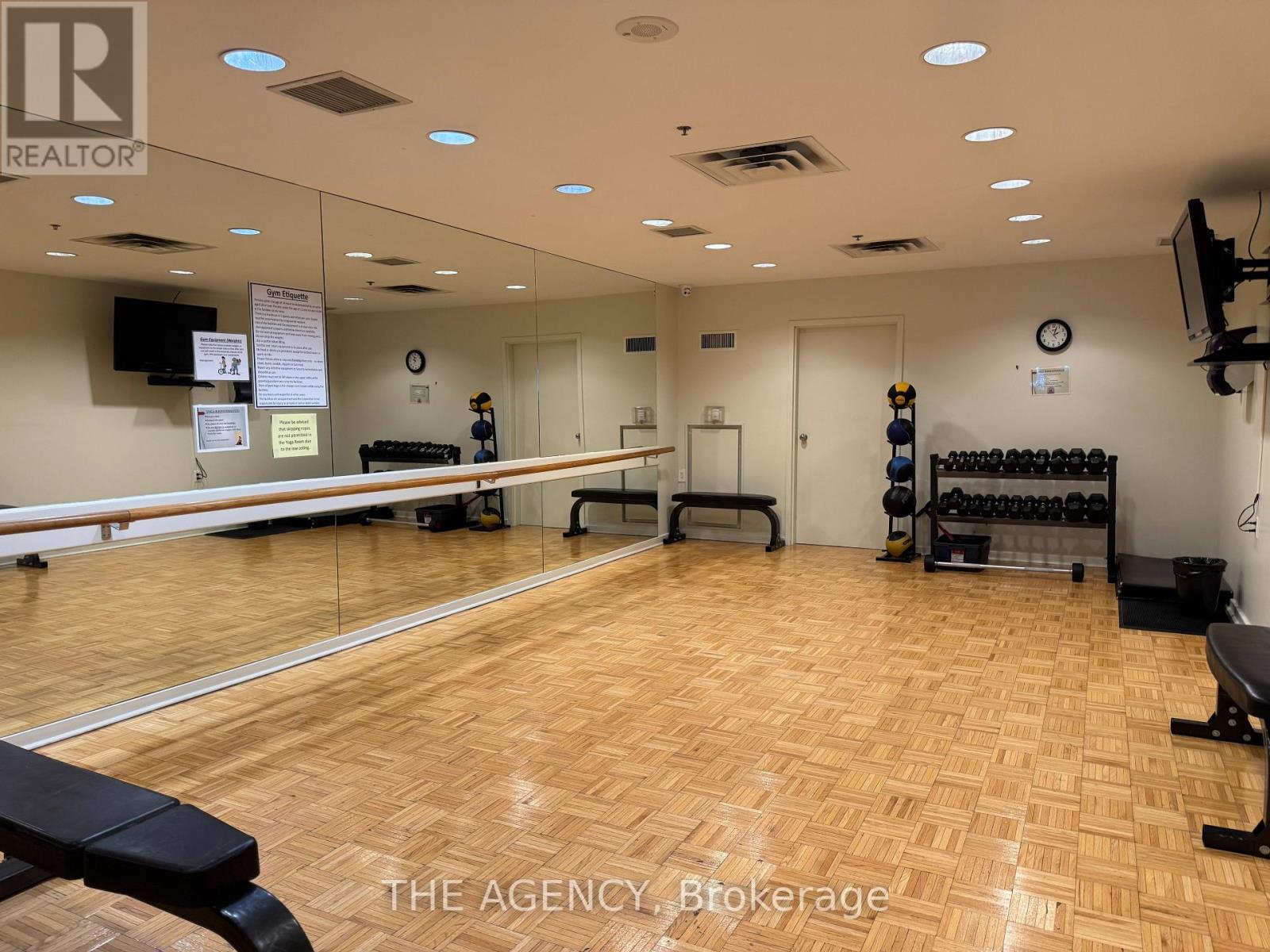 1607 - 33 Elm Drive W, Mississauga, Ontario  L5B 4M1 - Photo 21 - W12730204